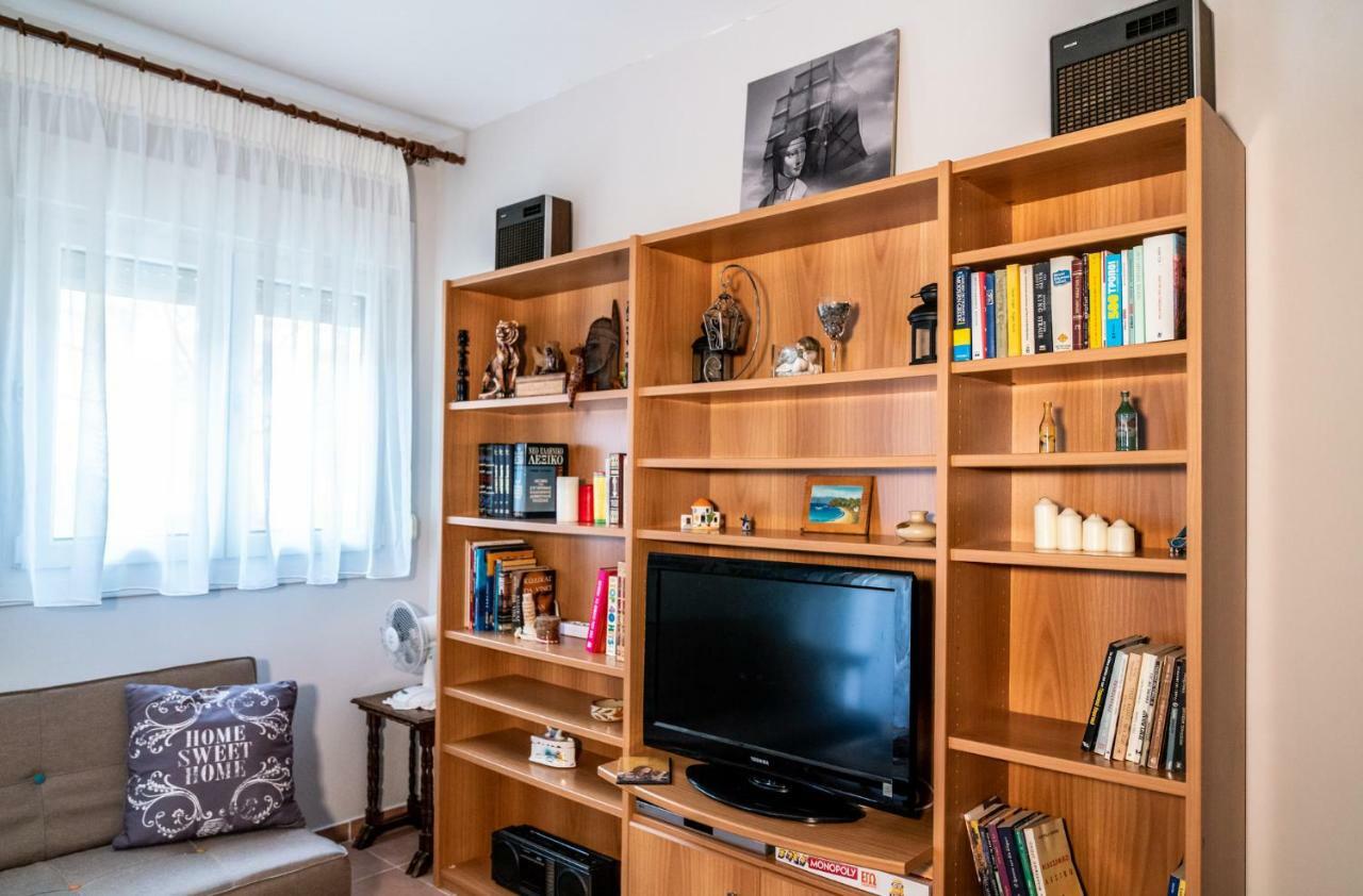 Next To The Sea - Apartment Agia Triada  Bagian luar foto